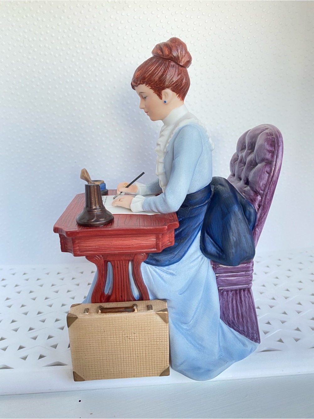 1985 Writer Lady Albee Award Victorian Broadway Custom Dressmaker Porcelain New - Picture 8 of 10